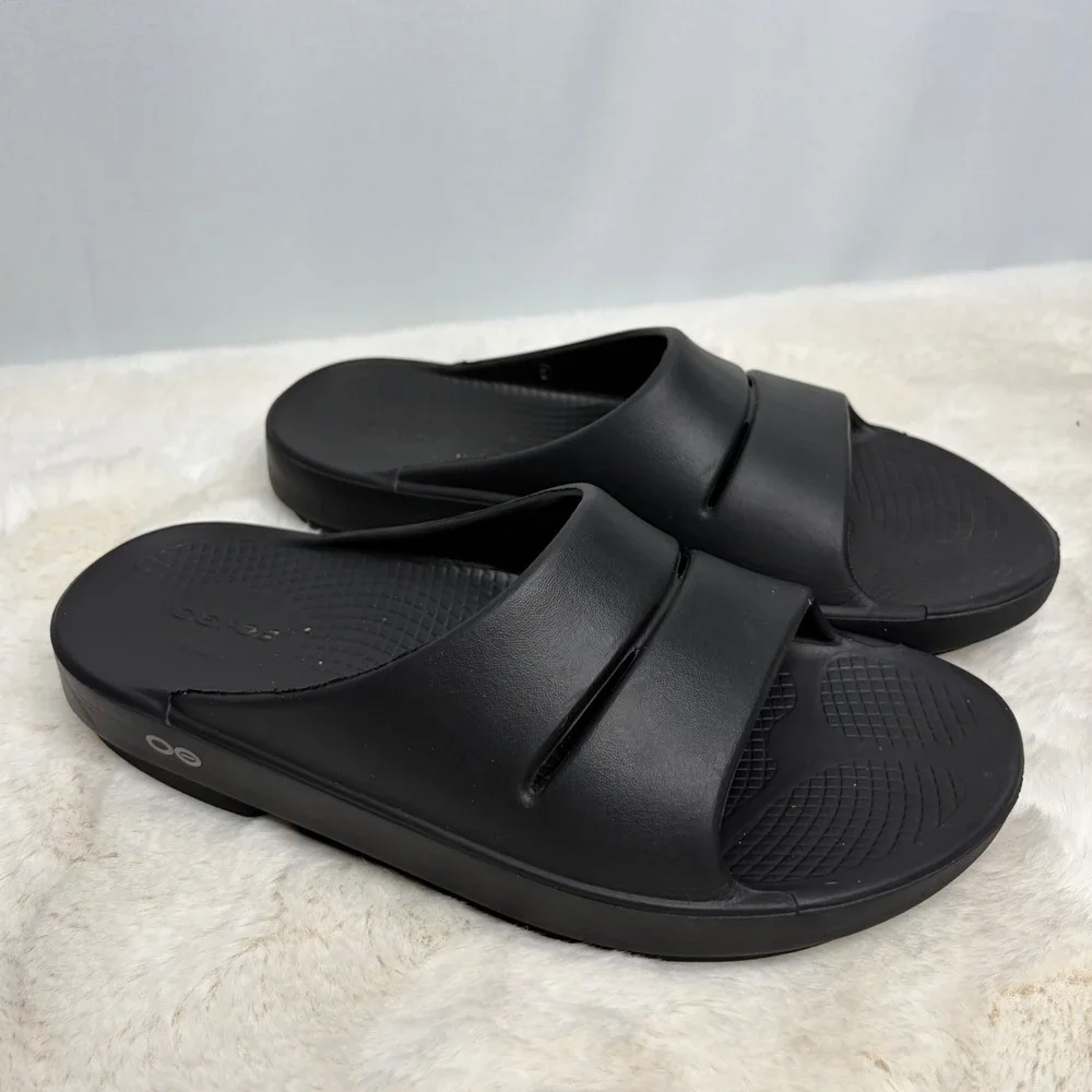 OOFOS OOahh Black Recovery Slide Sandals Mens 7 Womens 9 EU 40 Arch Support